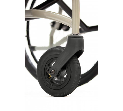 Кресло-коляска механическая MET Fly 300